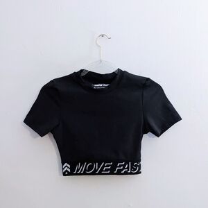 Pam & Gela Move Fast Black Crop Top Activewear Size Small